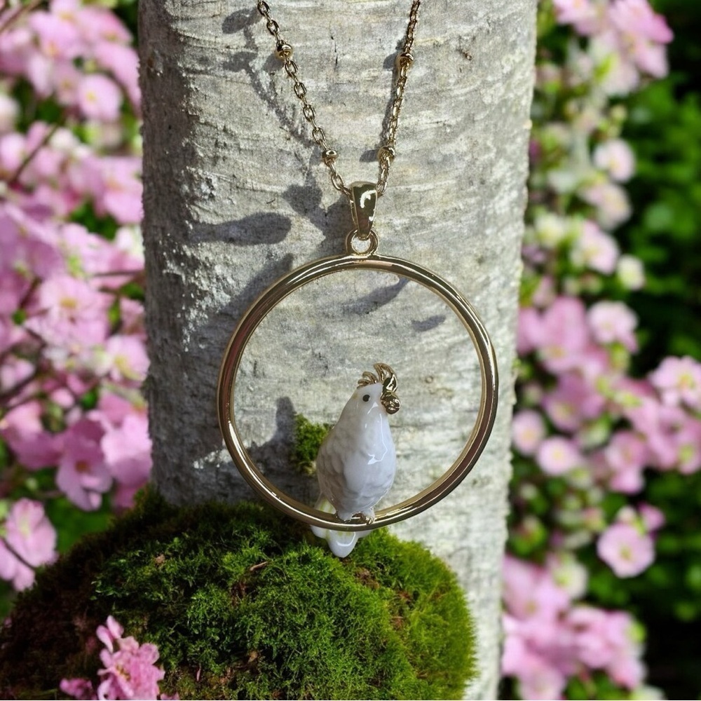 NEW White & Yellow Gold Cockatiel Bird Sitting In A Gold Hoop Pendant Necklace - Picture 12 of 16